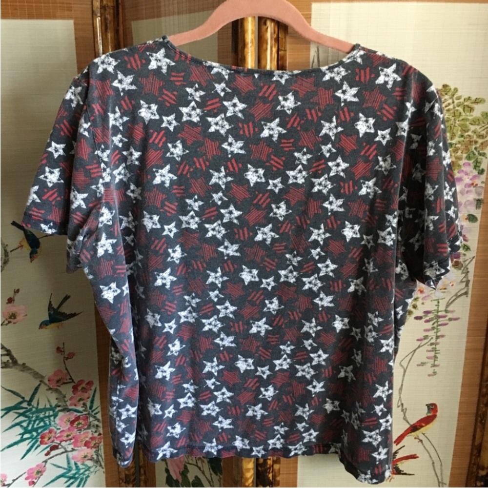 Liz Claiborne tee shirt patriotic blue scoop neck stars stripes American holiday - Picture 4 of 7